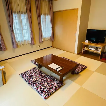 Belle Vue Nishiura Villa Minamiuonuma Exterior photo